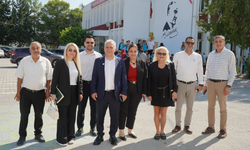 Paşaoğlu, Girne Dr. Akçiçek Hastanesi’ni ve Oğuz Veli Ortaokulu’nu ziyaret etti