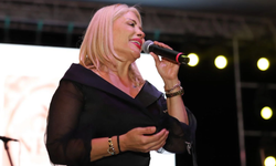 AYŞEGÜL ZAİM YURTDIŞI KONSERLERİNE DEVAM EDİYOR