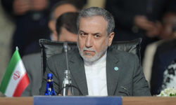 “HAPSE GİRMEMEK İÇİN ABD’Yİ SAVAŞA SÜRÜKLÜYOR”