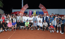 Hediyemsu’dan Hülya Avşar Cup’a destek