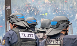 Fransa’daki protestolarda ağır yaralanmaların ardından 36 soruşturma açıldı