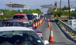 Daha ucuz akaryakıt için Kuzey'e geçen Kıbrıslı Rumların sayısı artıyor