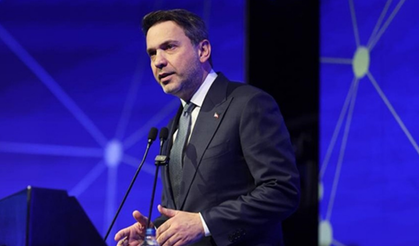 Türkiye ile Kıbrıs arasında doğalgaz boru hattı çalışması içerisindeyiz