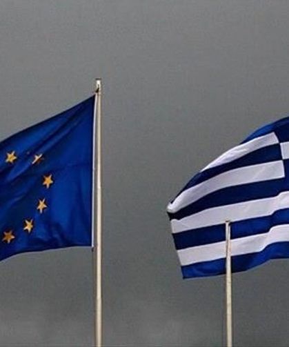 Yunanistan Savunma Bakanı Dendias: “Yunanistan’ın en büyük güvencesi AB üyeliği”