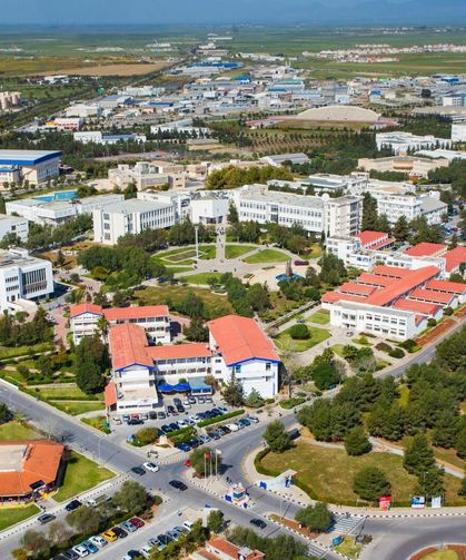 DAÜ QS 2026 alan sıralamasında dört alanda başarı elde etti