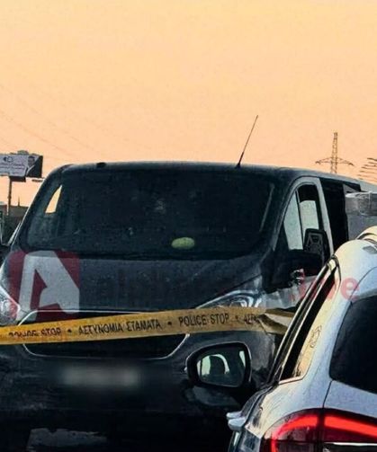 Rum Polisi Türk araca ateş açtı