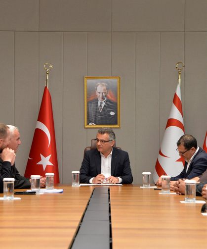 Erhürman, Hayvan Üreticileri ve Yetiştiricileri Birliği üyelerini kabul etti