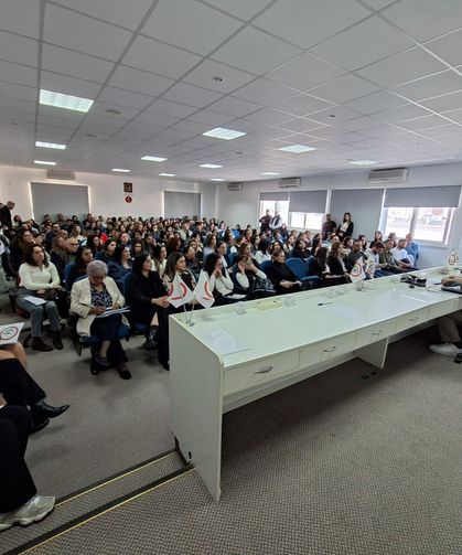 Eczacılar Birliği Genel Kurulu yapıldı. Başkan Umut Öksüz