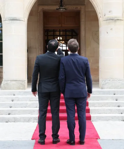 Macron’dan Güney Kıbrıs’a destek ve “Fransa Kıbrıs’ı seviyor” mesajı