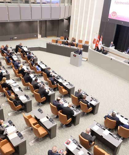 Sağlık Hizmetleri Dairesi Yasa Tasarısı komiteden oy birliğiyle geçti