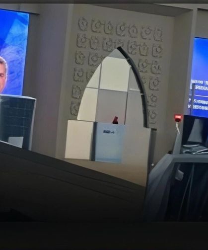 Türkistan’daki TDT zirvesinde Cumhurbaşkanı Erhurman’a dikkat çeken karşılama