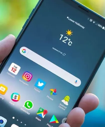 Fransa liselerde cep telefonlarını yasaklamaya hazırlanıyor