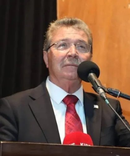 Ünal Üstel: Ercan, Kuzey Kıbrıs'ın uluslararası havalimanıdır