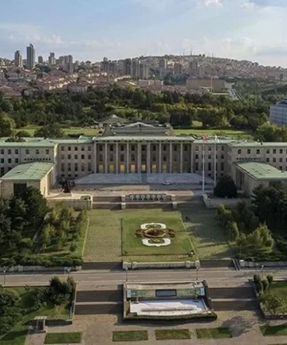 Türkiye'de sahte diplomaya hapis cezası mecliste