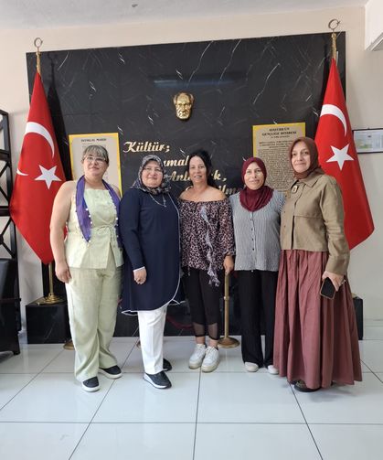 Mesaryalı Kadınlar Tarım ve Sanat Derneği, Sayar Turizm işbirliğiyle Trabzon Kültür ve Tarih gezisi düzenledi.