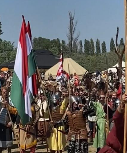 KKTC Bayrağı Macaristan’da Gururla Dalgalandı