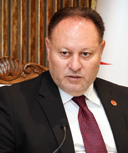 Öztürkler’den Pehlivan Ailesine Başsağlığı