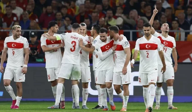 4 gollü İspanya-Türkiye maçında kazanan çıkmadı