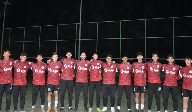 Hamitköy A2 Takımına Edip Group’tan Anlamlı Destek