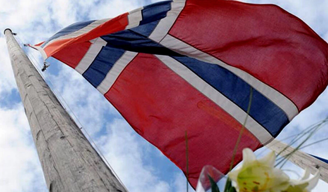 Norveç'in silah ambargosunu kaldırma kararını Eide, Hristodulidis’e telefonla iletti