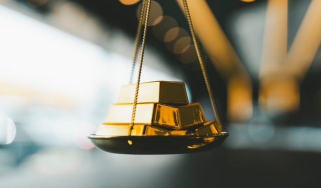 Altında denge arayışı