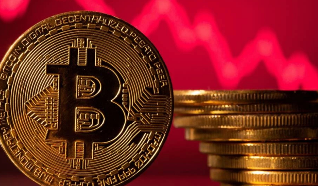 Bitcoin 6 ayın dibine yaklaştı