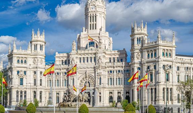 İki ülkenin mali kaderi yer değiştirdi: İspanya, 20 yıl sonra ilk kez Almanya’yı geçecek