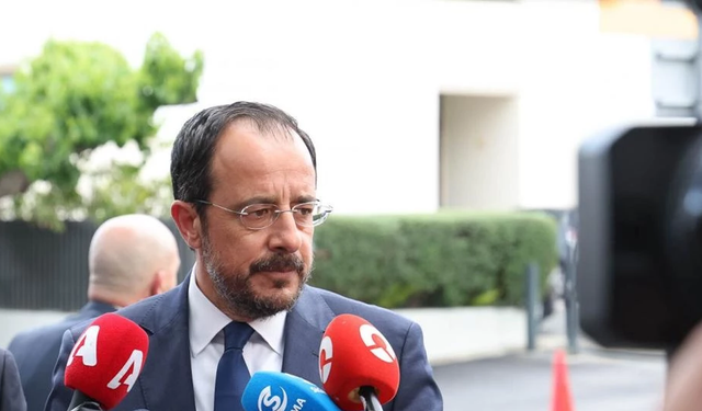 Hristodulidis, AB büyükelçileriyle bir araya geldi