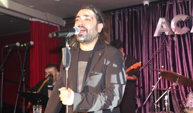 Selçuk Balcı, Acapulco Live’da Karadeniz Rüzgârı Estirdi