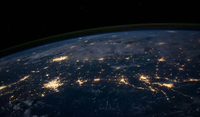 İnsanlık, farkında olmadan Dünya’nın etrafında "kalkan” oluşturdu