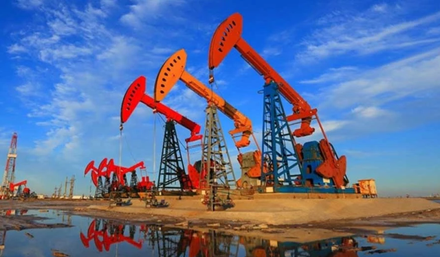 İsrail ve ABD saldırılarına karşı İran’ın bölgedeki enerji tesislerini vurması piyasaları sarstı