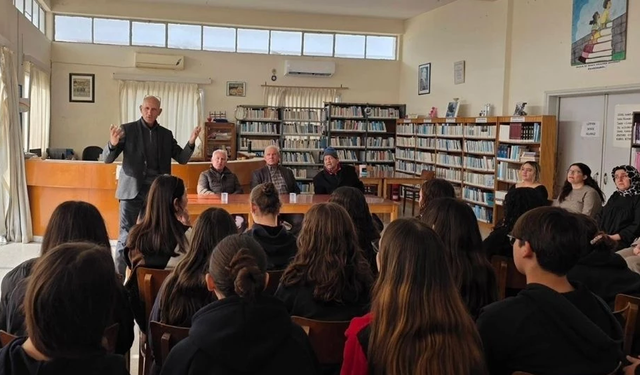 Halk kütüphanelerinde Milli Mücadele Haftası söyleşileri düzenlendi