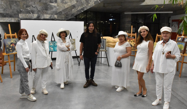 “Sessiz Çığlıklar” Sergisi Sanatseverlerle Buluştu