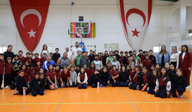 Farkındalık için sahaya çıktılar