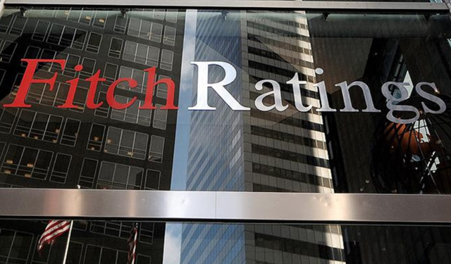 Fitch Türkiye'nin kredi notu görünümünü pozitife çevirdi