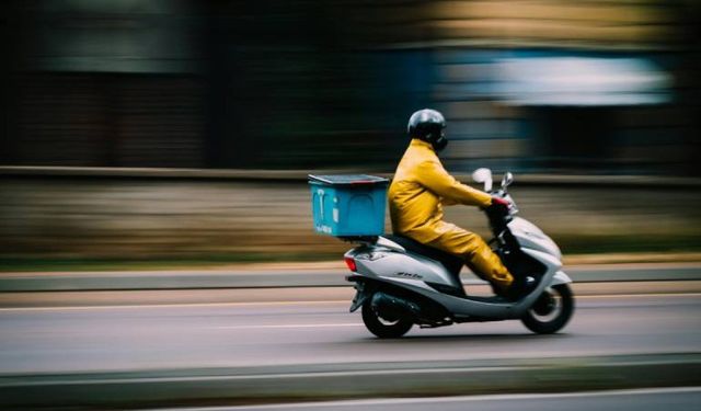 Türkiye'de kuryeler iş bırakıyor!