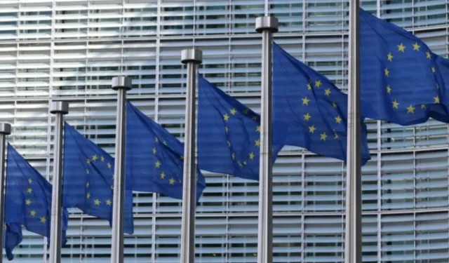 AB, Rusya'dan petrol ithalatını tamamen yasaklayacak teklifi erteledi