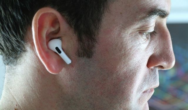 Çarpıcı iddia: Apple, kablosuz kulaklıkla zihin kontrolü mü gerçekleştirecek?