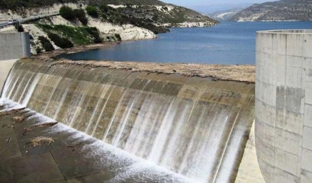 Güney Kıbrıs en zorlu su krizlerinden birini yaşıyor: Barajlardaki rezerv yüzde 10,8’e düştü