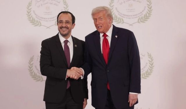 Trump’ın “Barış Kurulu” daveti Rum basınında tartışma yarattı: Hristodulidis “jeopolitik rol” hayalleri görüyor