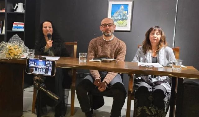 "Kıbrıs Türk Şiiri Antolojisi" tanıtıldı