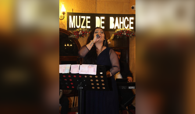 Müze de Bahçe’de Müzik Zirve Yaptı: Nigar Muradova Büyüledi