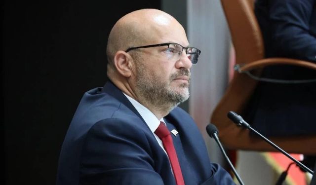 Küçük’ten dijital mecralarda çocukların korunması çağrısı: Geleceğimizi teslim etmeyeceğiz