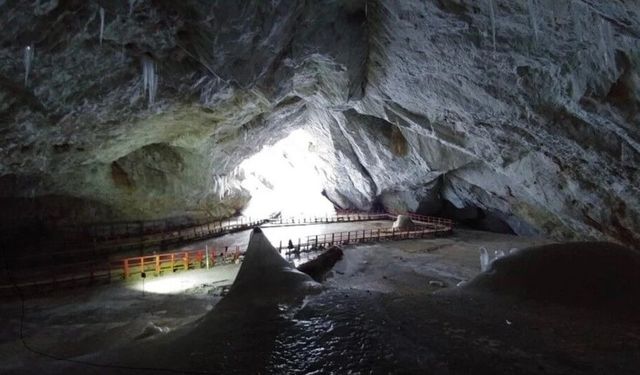 Mağaranın içinde 5000 yıllık antibiyotiğe dirençli bakteri bulundu