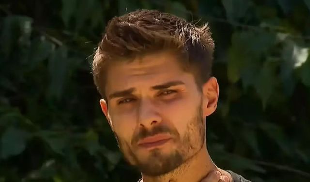 Barış Murat Yağcı Survivor'a geri döndü; gözyaşlarına hakim olamadı