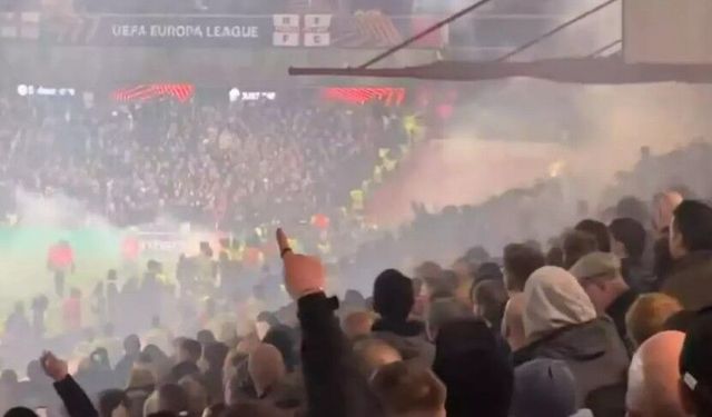 İngilizlerden Fenerbahçe'ye tepki çeken tezahürat: Galatasaray'ın...