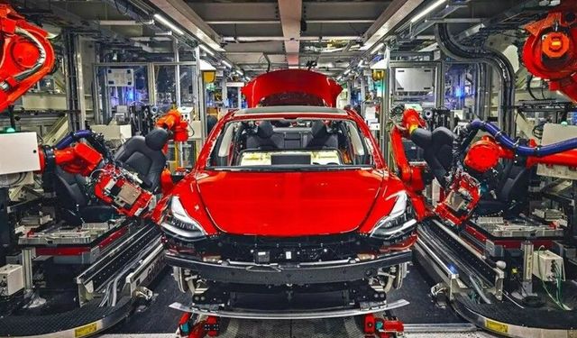 Yeni model ilgi görmeyince 657 bin lira indirim yaptılar