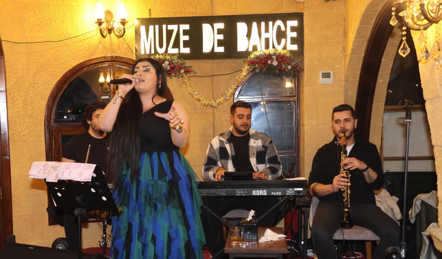 Müze de Bahçe’de Nigar Muradova Fırtınası