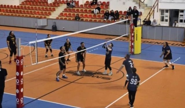DAÜ Şampiyon Melekler Anı Turnuvası başladı