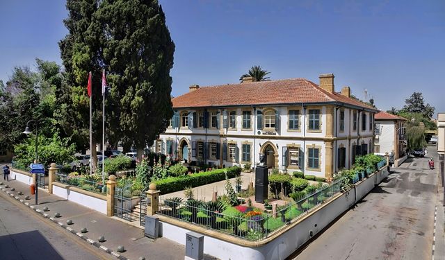 Vakıflar İdaresi Hala Sultan Tekkesine engel olan GKRY'ni eleştirdi